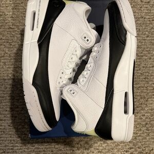 Size 11 - Jordan 3 Retro SP x Fragment Design Mid White